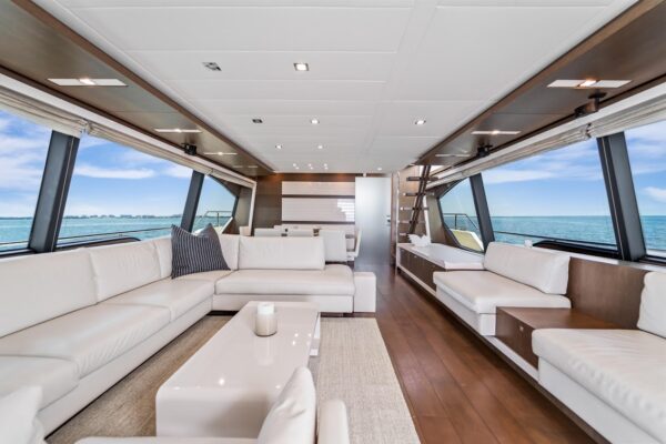 87FT FERRETTI - Image 11