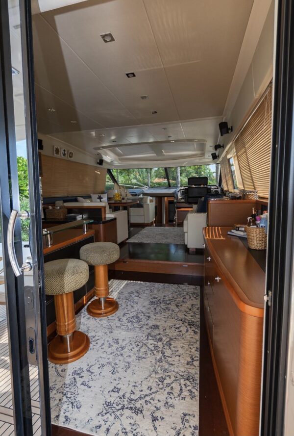 65FT PRESTIGE - Image 26