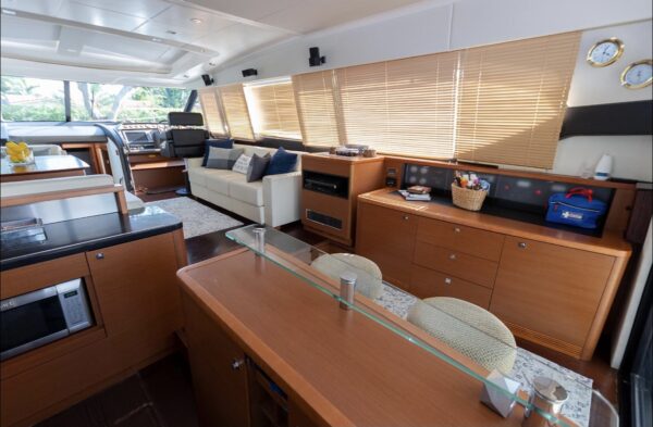 65FT PRESTIGE - Image 27