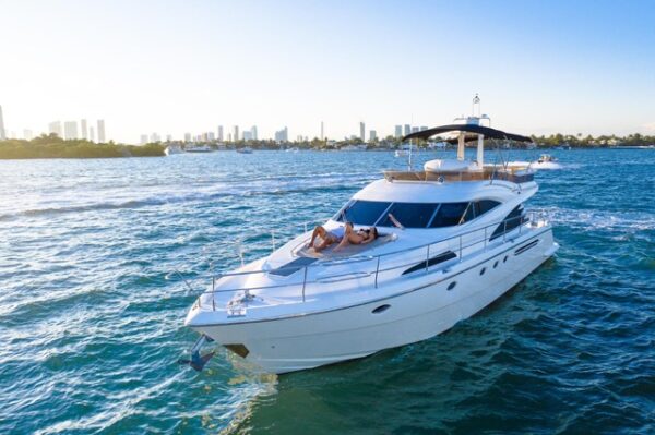 65FT BELLEZA - Image 2