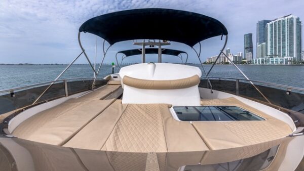 65FT BELLEZA - Image 19