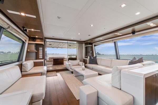 87FT FERRETTI - Image 10