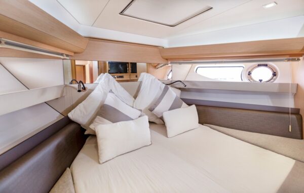 46FT BENETEAU - Image 5