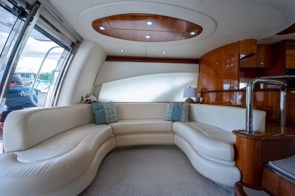 70FT AZIMUT - Image 7