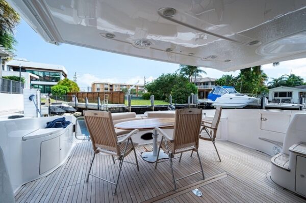 70FT AZIMUT - Image 8