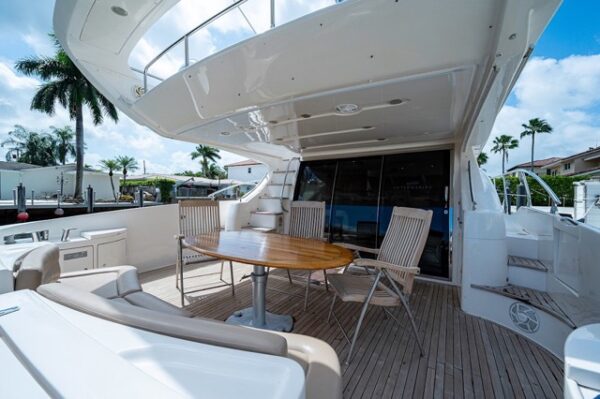 70FT AZIMUT - Image 9