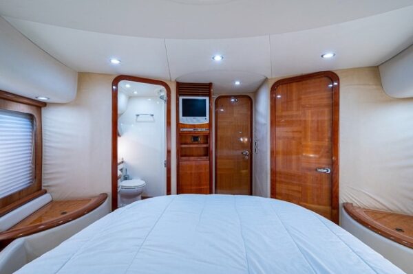 70FT AZIMUT - Image 25