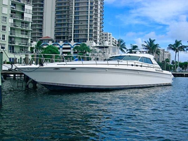 63FT SEA RAY HAPPY