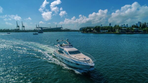 68FT AZIMUT - Image 3